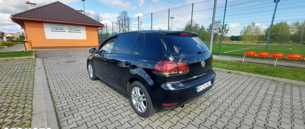 Volkswagen Golf cena 23900 przebieg: 211000, rok produkcji 2009 z Ryn małe 277